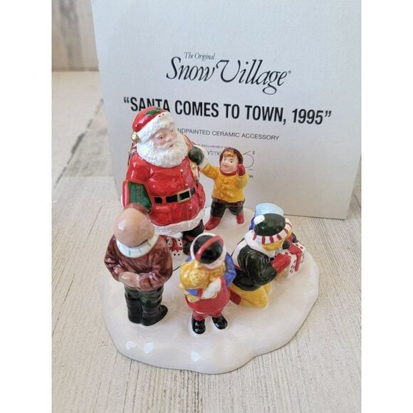 Dept 56 54771 Santa Comes To Town Snow village accessory Xmas - Picture 3 of 6